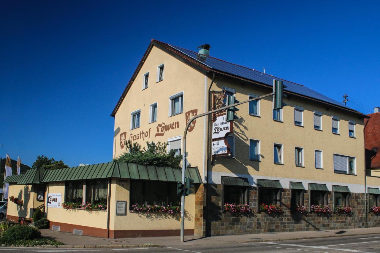 Hotel-Restaurant Und Gaestehaus Loewen Suessen Exterior photo